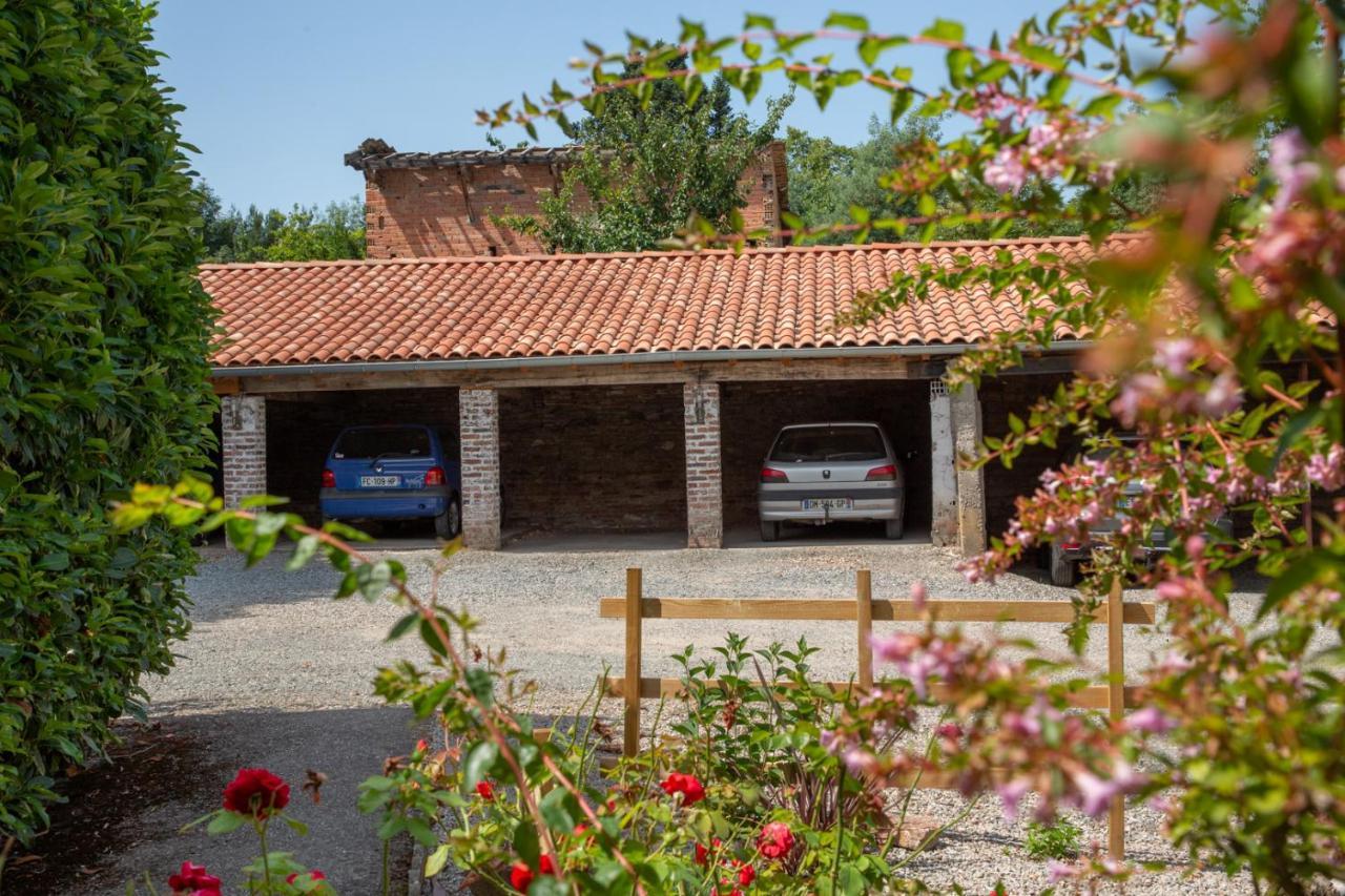 Logis Hotel L'Occitan 2 Etoiles 가이약 외부 사진